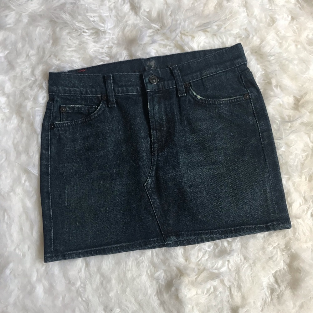 ⬇️7 For All Mankind Dark Wash Roxanne Skirt